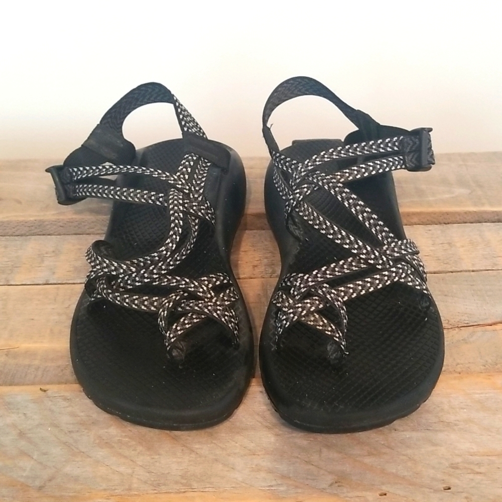 Size 8 Chacos